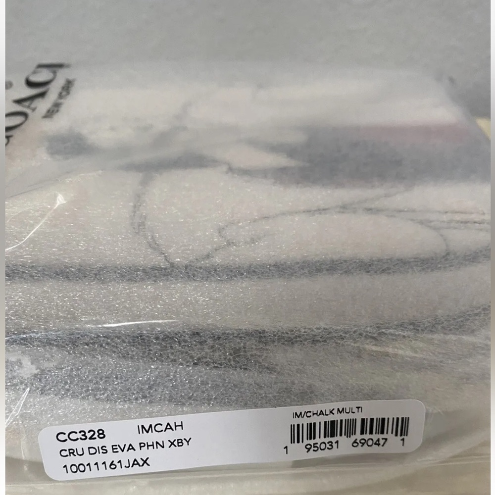 Coach Disney Cruella Crossbody Bag NWT Still in plastic - Picture 7 of 7